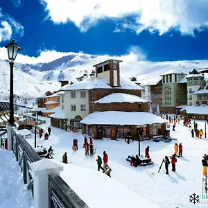 https://apartamentos-sierra-nevada-bluettravel-zona-baja.es-andalucia.com